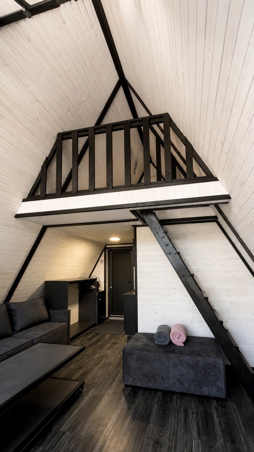 A-Frame Cosmos — інтер’єр з антресоллю