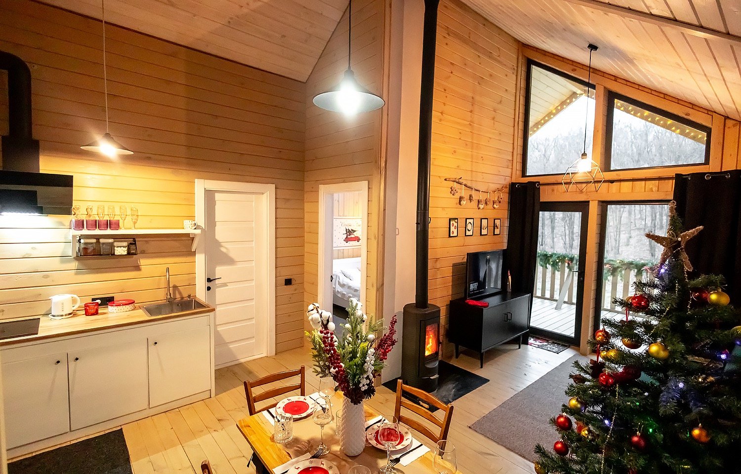 Кухня-вітальня у Barnhouse 51 м²